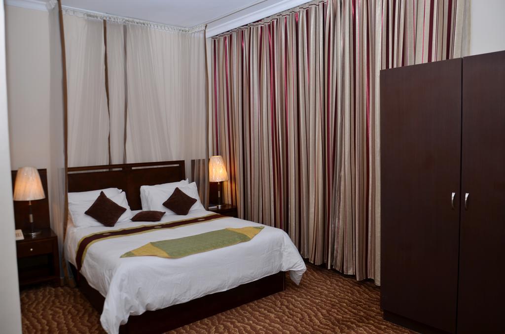Garr Hotel Kigali Room photo